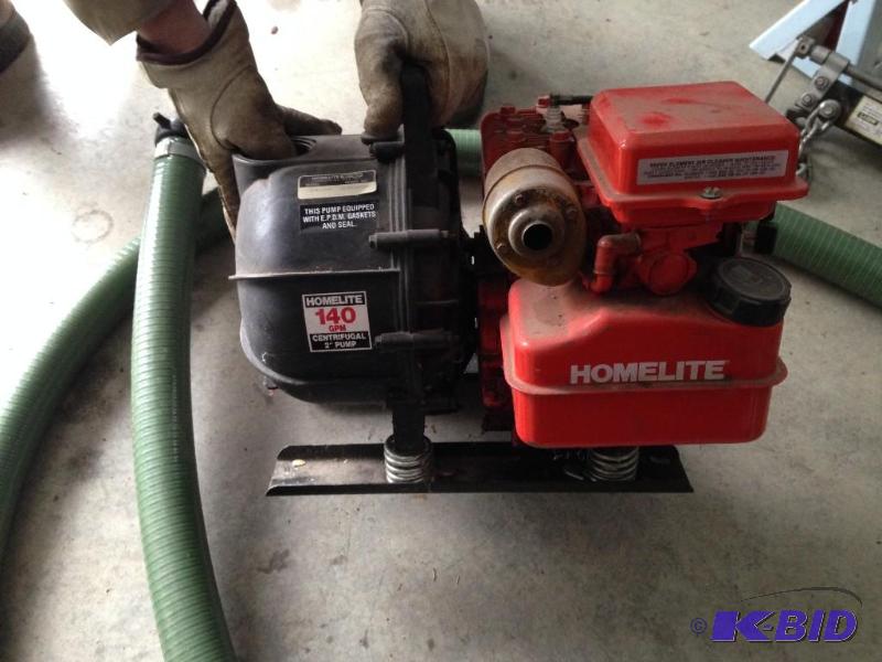 lot 48 image: Homelight AP220 140 GPM 2 inch Centrifugal Pump 3 HP