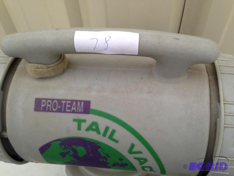 lot 78 image: ProTeam Tail Vac with Attatchments