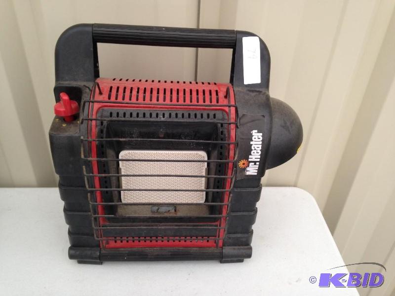 lot 79 image: Mr. Heater uses Small Tanks