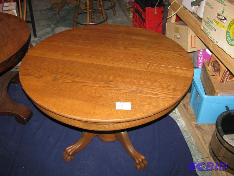 lot 14 image: antique 48" oak Dining room table golden...