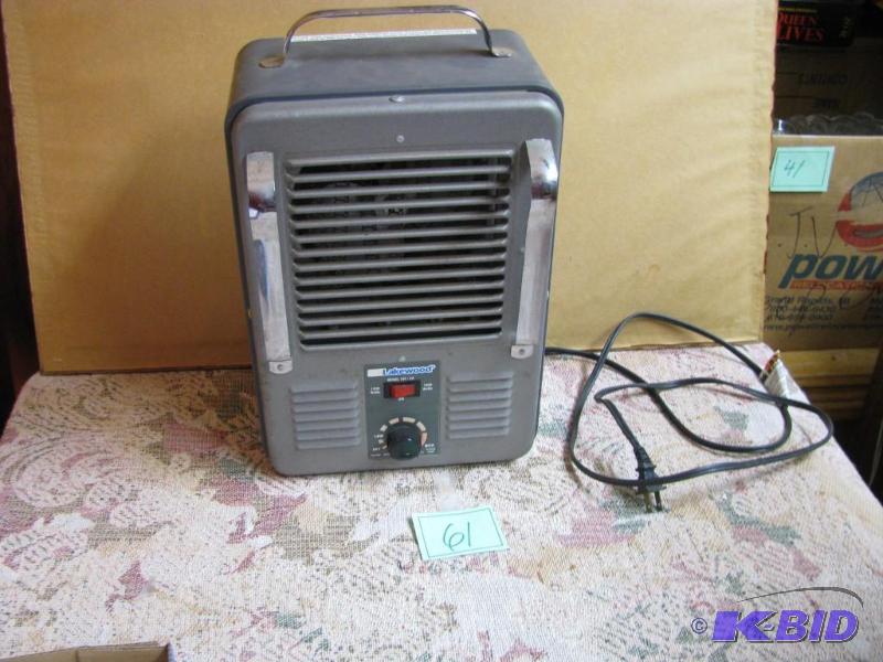 lot 61 image: lakewood barn heater...