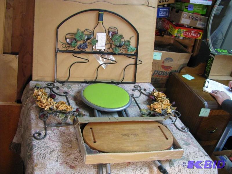lot 69 image: lot lot of decorative metal objects see photo...