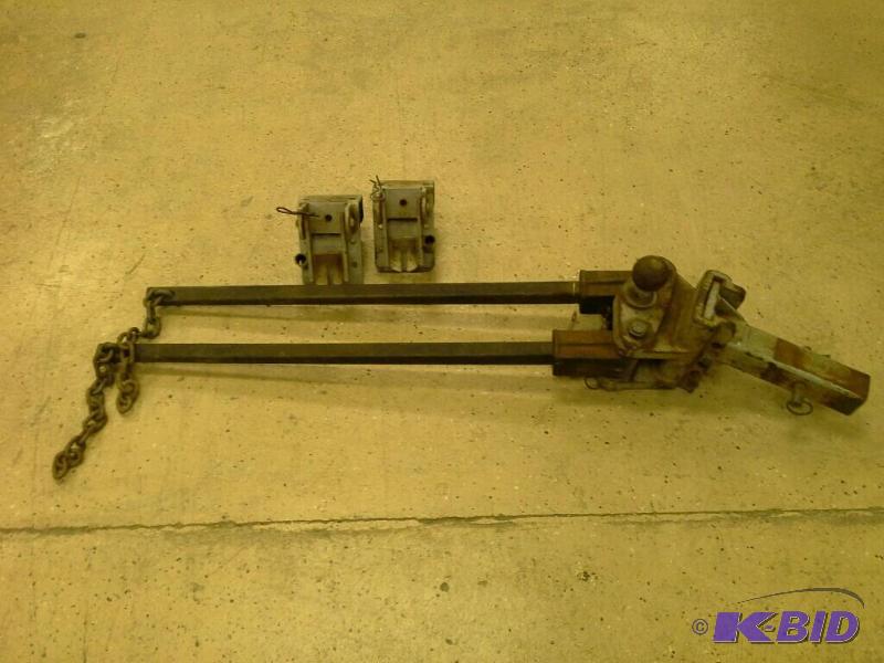 lot 10 image: Equalizer Reciever Hitch