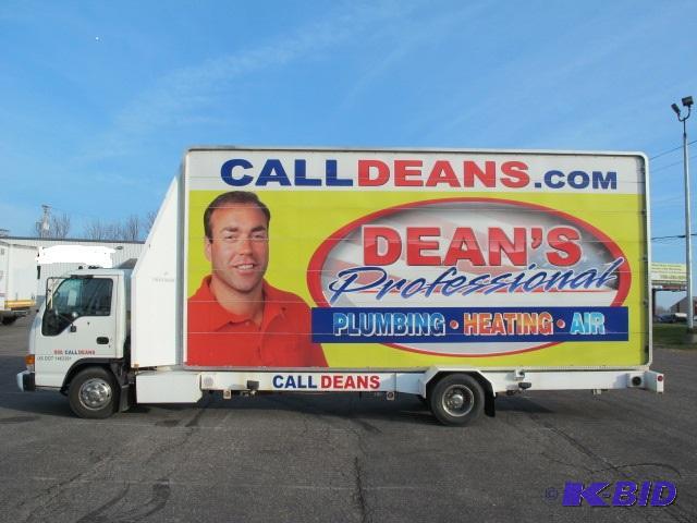 2001 Isuzu Truck Chassis with Ad...