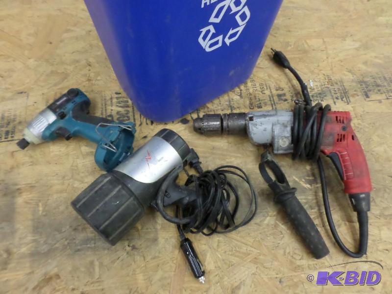 lot 137 image: (1) Milwaukee Drill, (1) Makita Compact Drive...