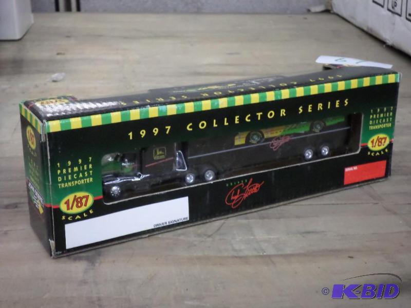 lot 67 image: John Deere 187-Scale Premier Diecast Transpo...