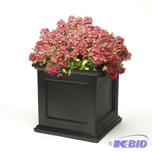 Novelty 18188 Madison 18-Inch Square Planter Black