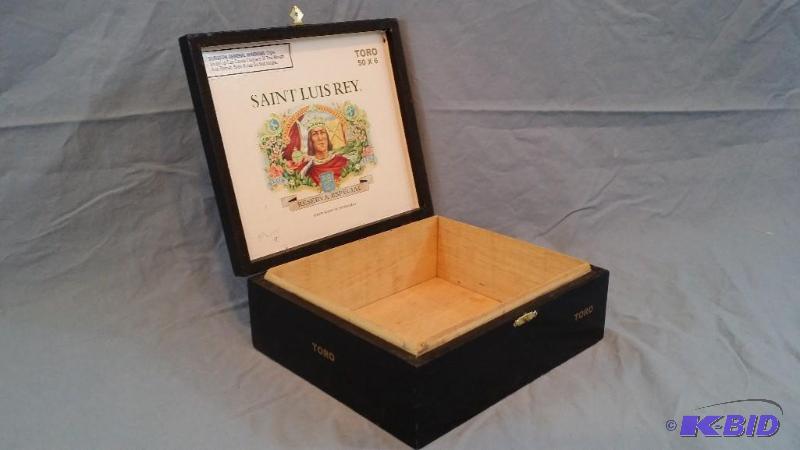 Cigar Box Humidor