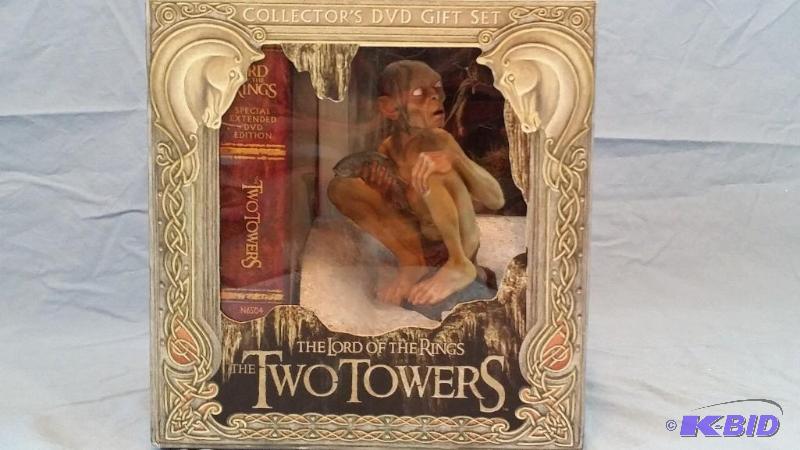 LORD OF THE RINGS TWO TOWERS DVD BOX SET