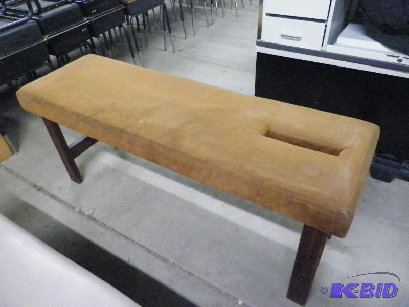 lot 244 image: Massage Table  Training table