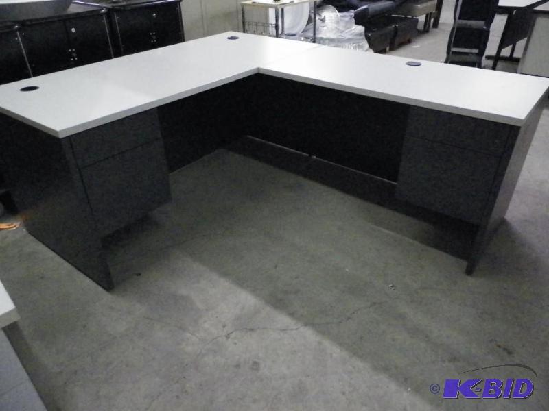 lot 248 image: L-shaped Desk