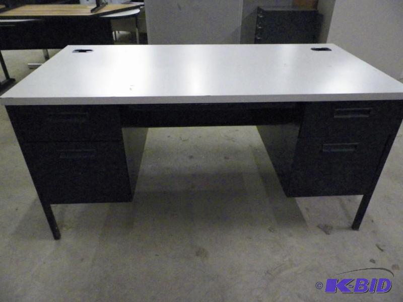 lot 257 image: Teachers Desk