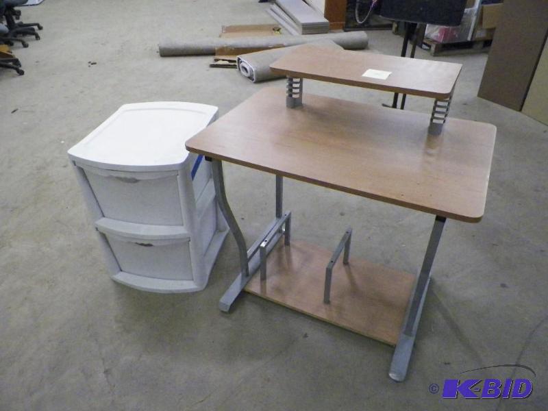 lot 279 image: Computer Desk and storage
