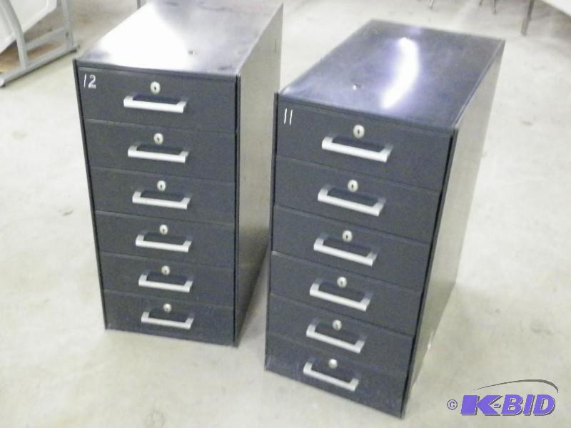 lot 280 image: Multimedia cabinets