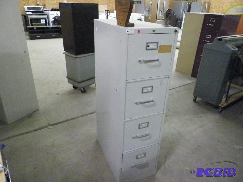 lot 304 image: File cabinet