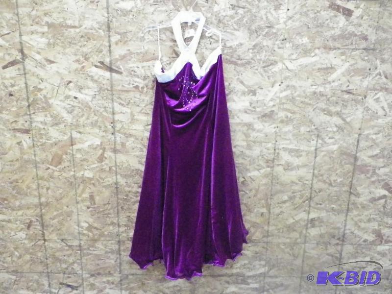 lot 319 image: Fuchsia Velvet Halter Dresses