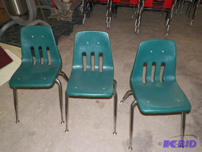 lot 78 image: Green student chairs