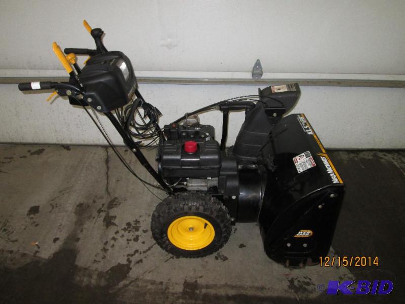 lot 1 image: Yard Machines Electric Start 10HP Two-Stage S...