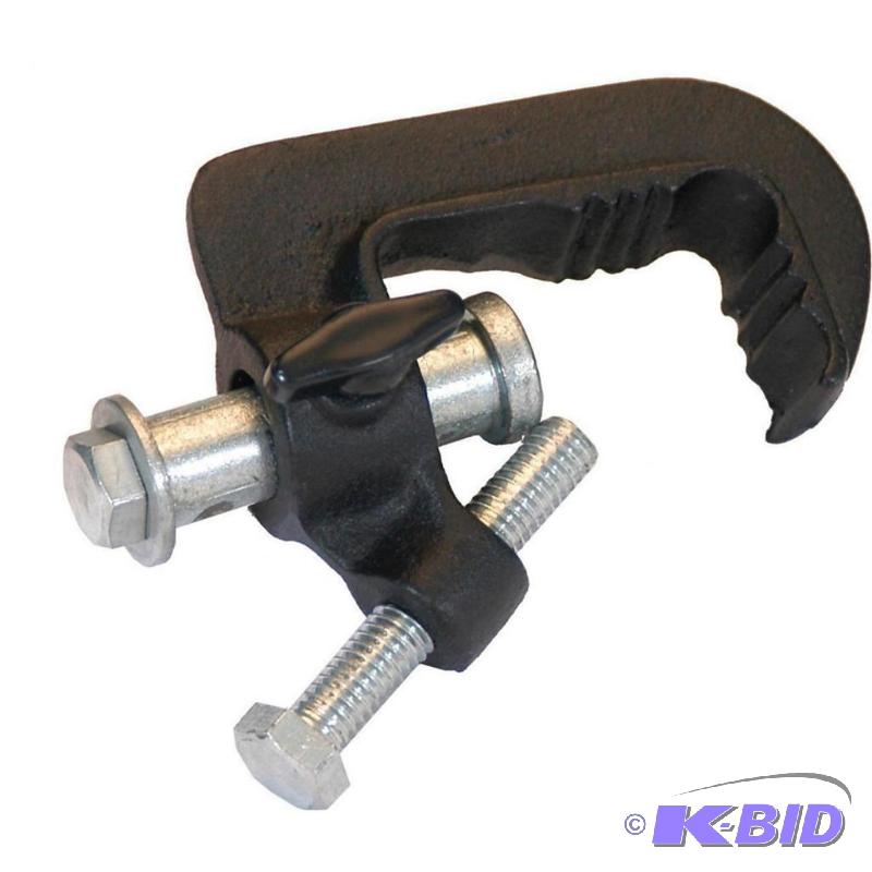lot 10 image: Chauvet Truss Clamp