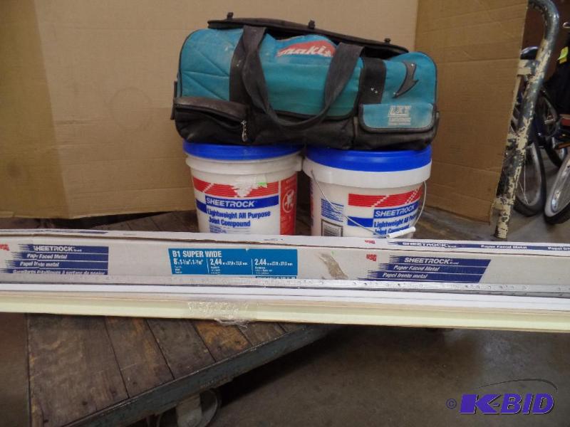 lot 23 image: Sheetrock Tiling Package