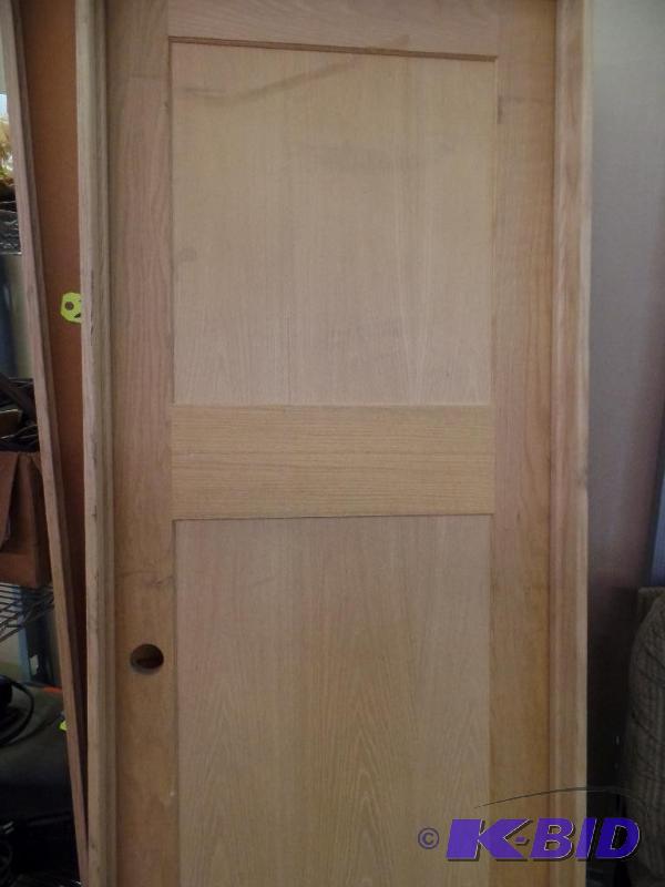 lot 25 image: Interior Door