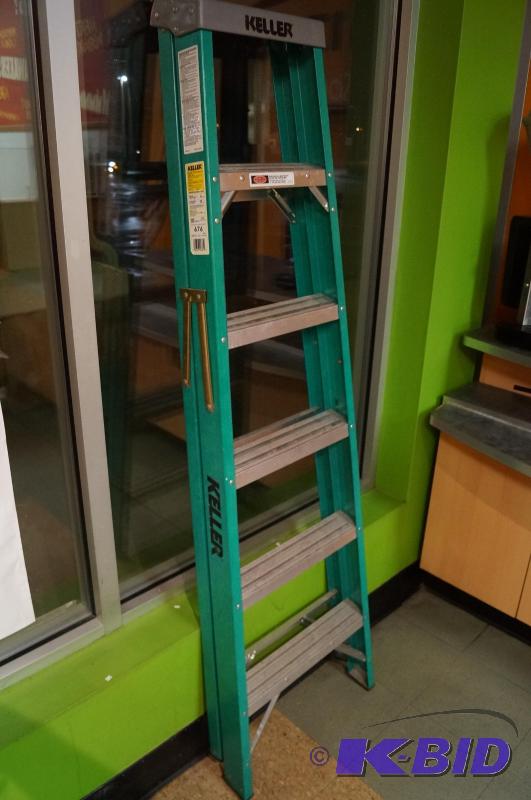 lot 35 image: Ladder