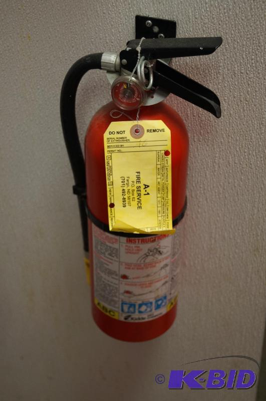 lot 39 image: Fire extinguisher