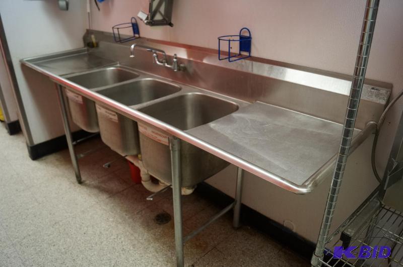 lot 47 image: Sink