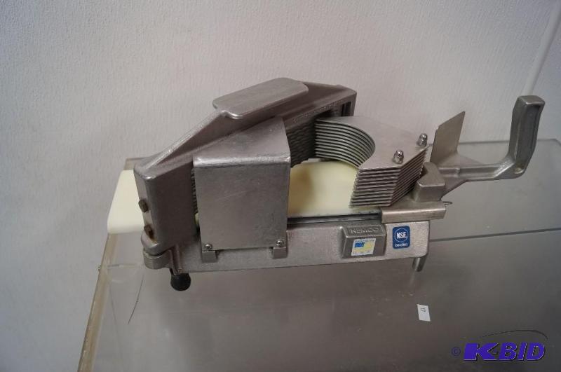 lot 58 image: tomato slicer