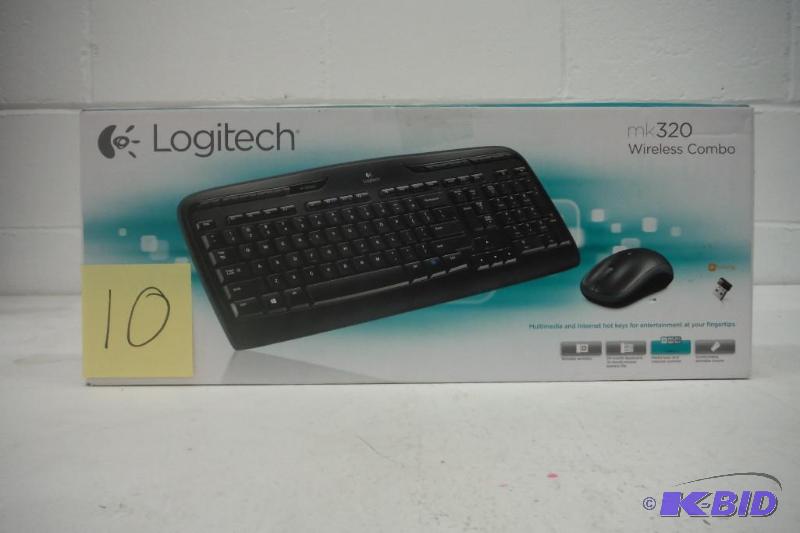 lot 10 image: Logitech Wireless Desktop MK320 Combo