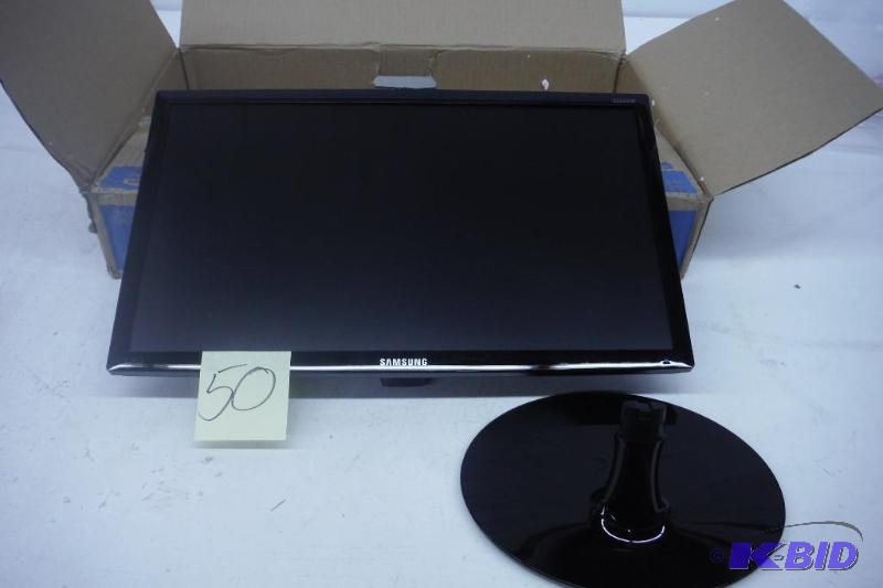 lot 50 image: Samsung C300 Series S22C300H 21.5-Inch Screen LED-Lit Monitor