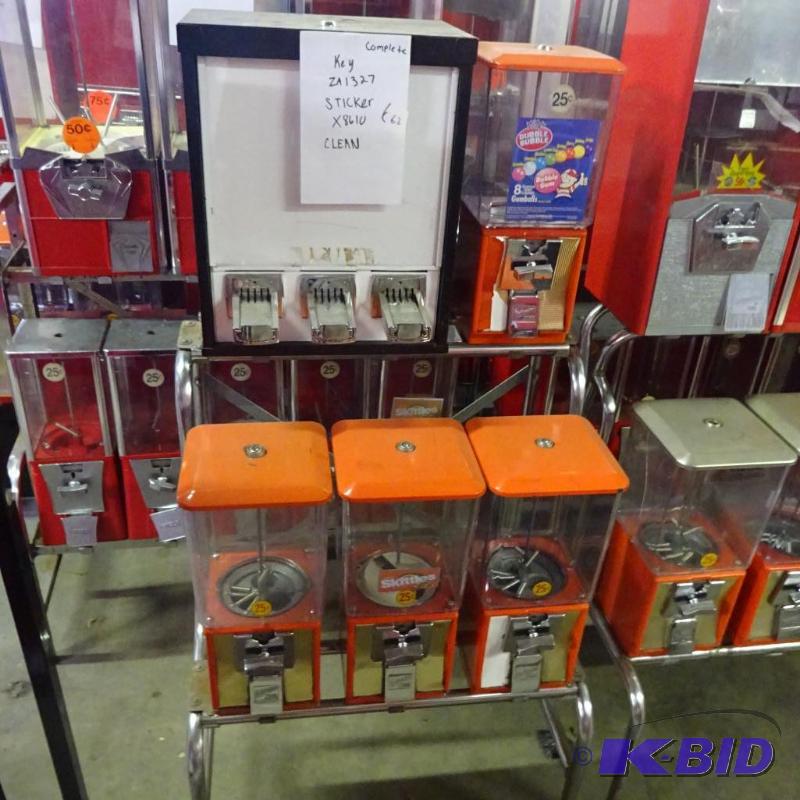 Bulk rack. 4 bulk dispensers and 3 column sti...