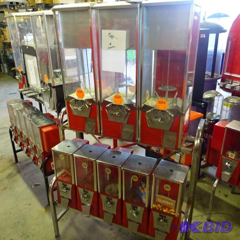 Bulk rack. 8 bulk dispensers....