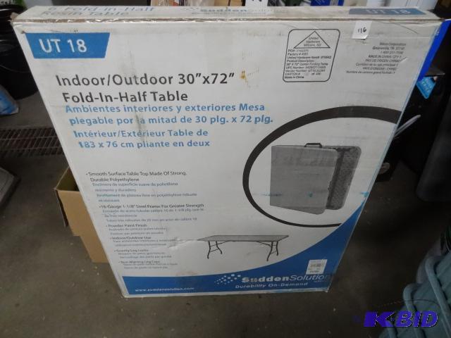 lot 116 image: New scratch and dent 30 inch x 72 inch fold i...