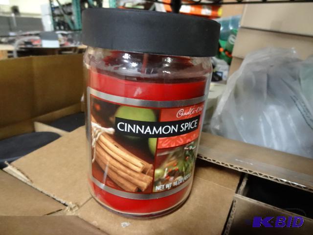 lot 15 image: New box of 4 candle light brand candle in a j...