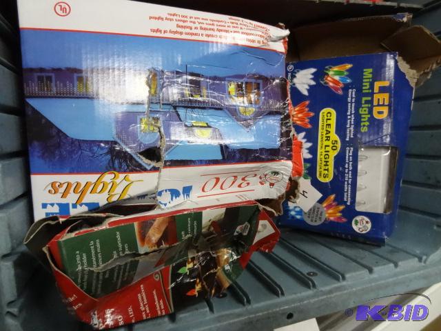 lot 4 image: New lot 3 piece Christmas light set. 1 packag...