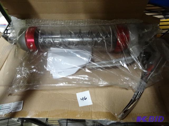 lot 46 image: New Plews brand LubriMatic UltraView professi...