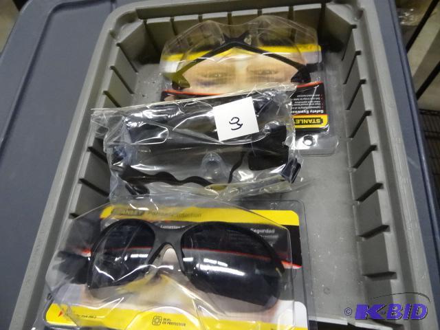 lot 60 image: New 3 piece Stanley brand personal eye protec...