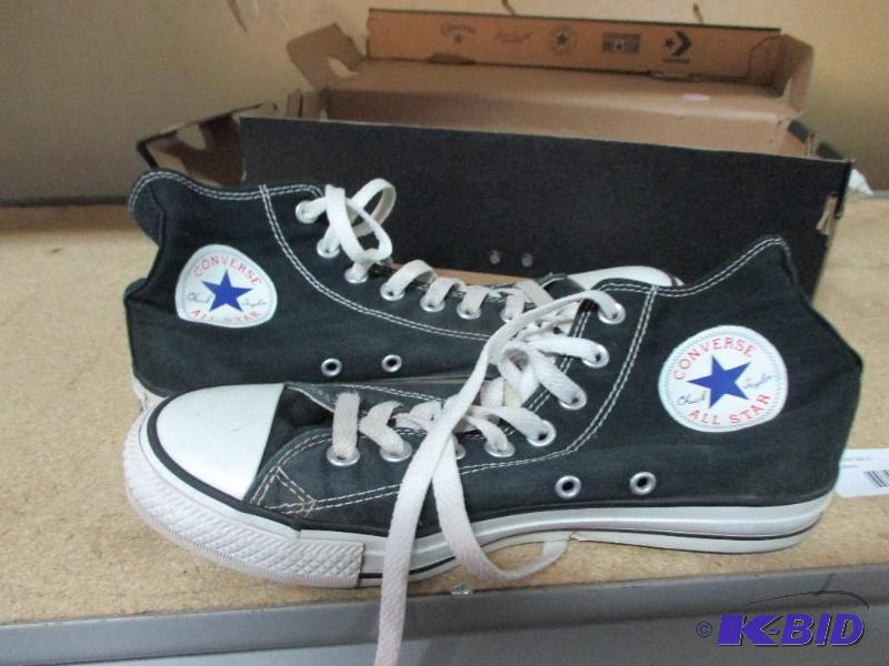 Converse all stars...