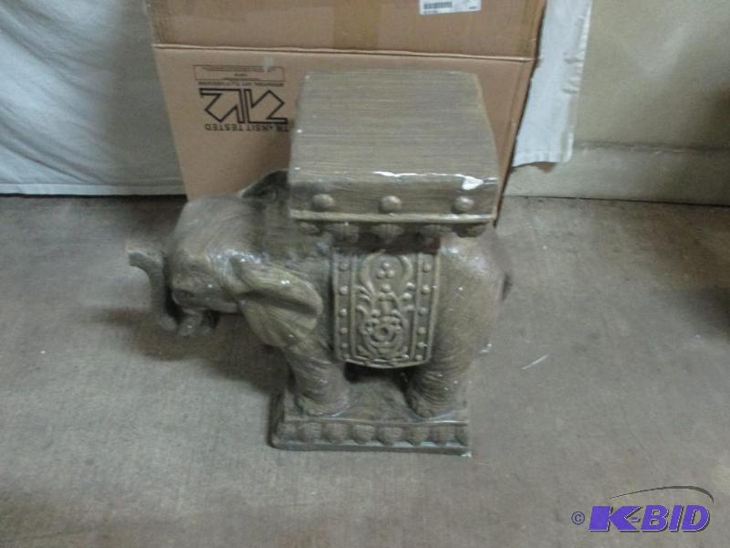 Elephant plant stand, some damage...