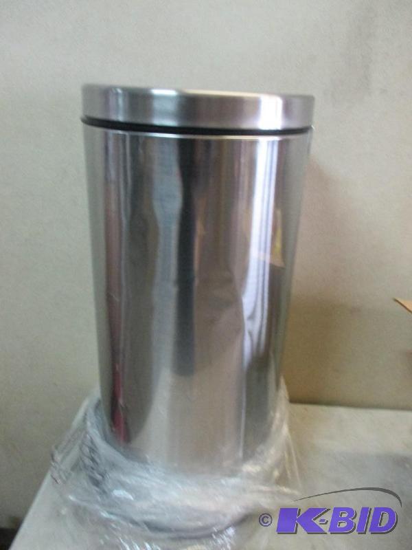 SS trash can...