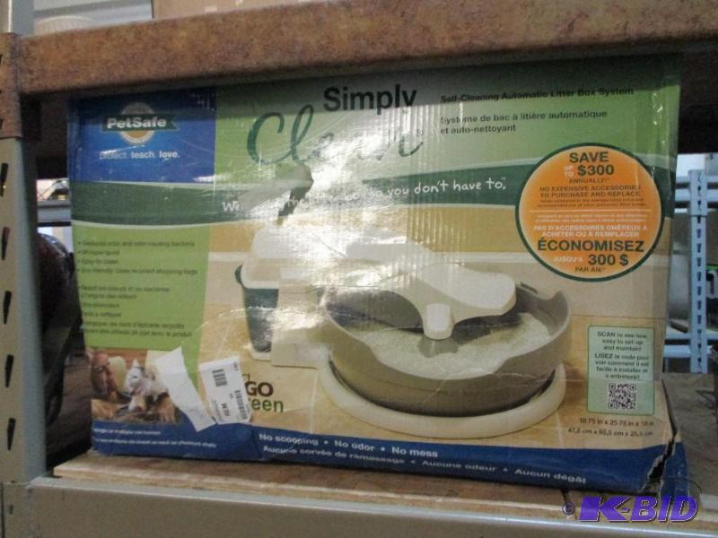 Automatic cleaning litter box...