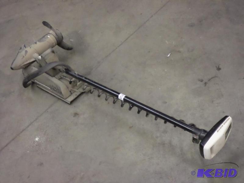 lot 100 image: MinnKota PowerDrive 50PD Bow-Mount Trolling M...