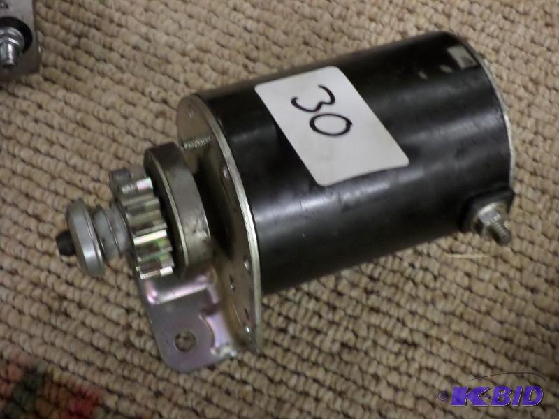 lot 30 image: 12Volt Engine Starter, Works...