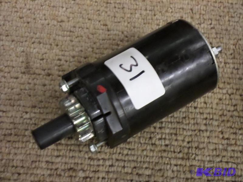 lot 31 image: 12Volt Engine Starter, Works...
