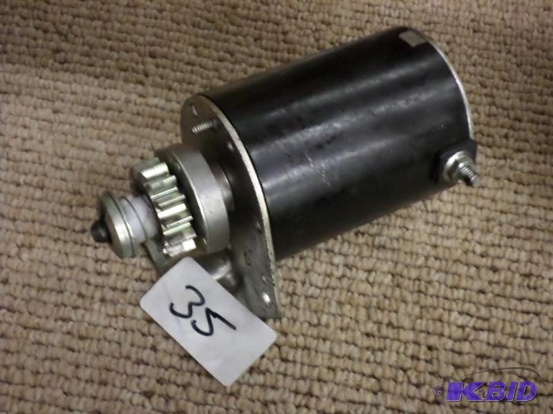lot 35 image: 12Volt Engine Starter, Works...