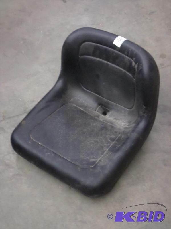 lot 66 image: Padded Lawn Tractor Seat...