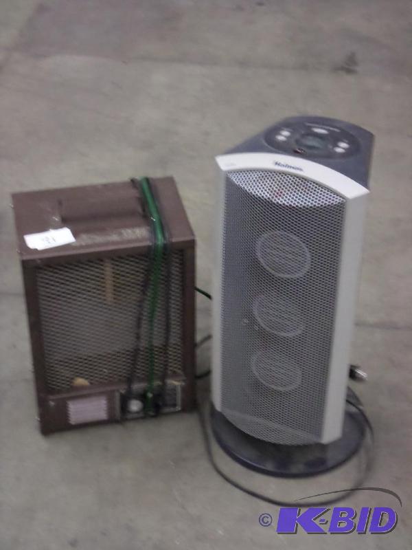 lot 91 image: (2) 115Volt Electric Heaters...
