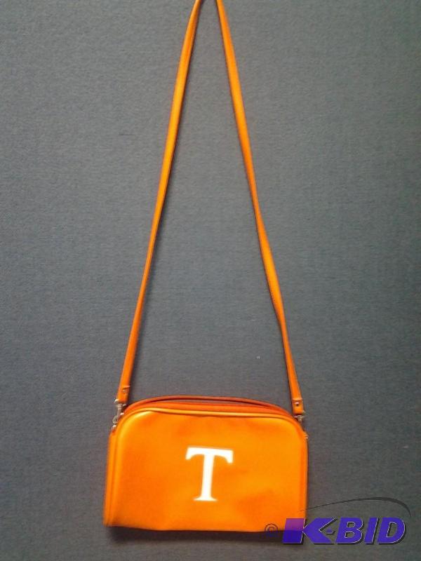 2 UT purses University of Tennessee
