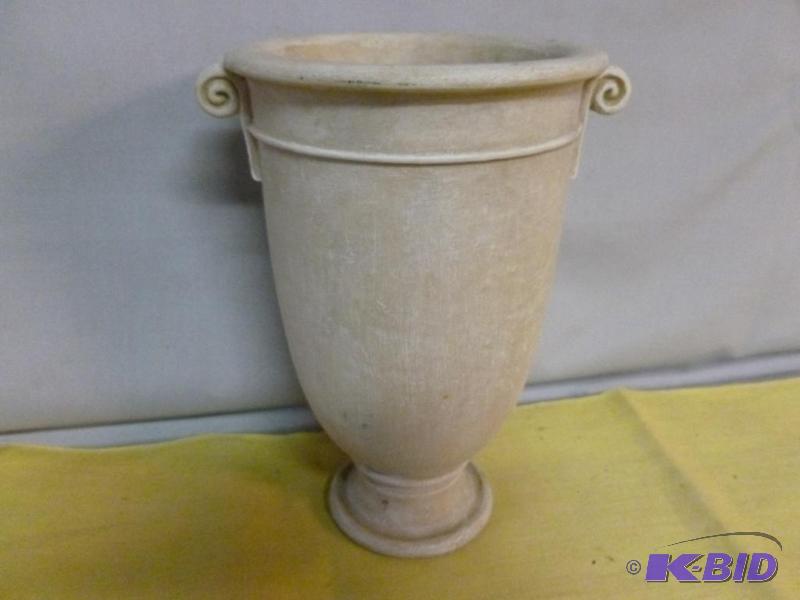 lot 104 image: Beautiful large double handled pottery type v...